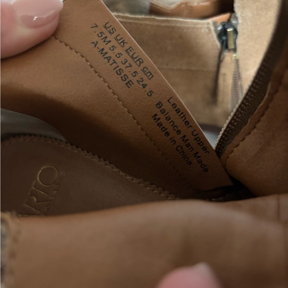 Franco Sarto bootie, size 7.5 - Picture 7 of 7